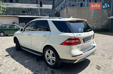 Внедорожник / Кроссовер Mercedes-Benz M-Class 2013 в 