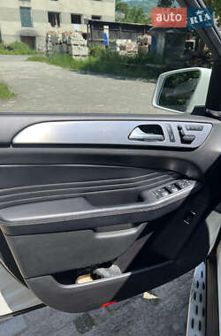 Внедорожник / Кроссовер Mercedes-Benz M-Class 2013 в 