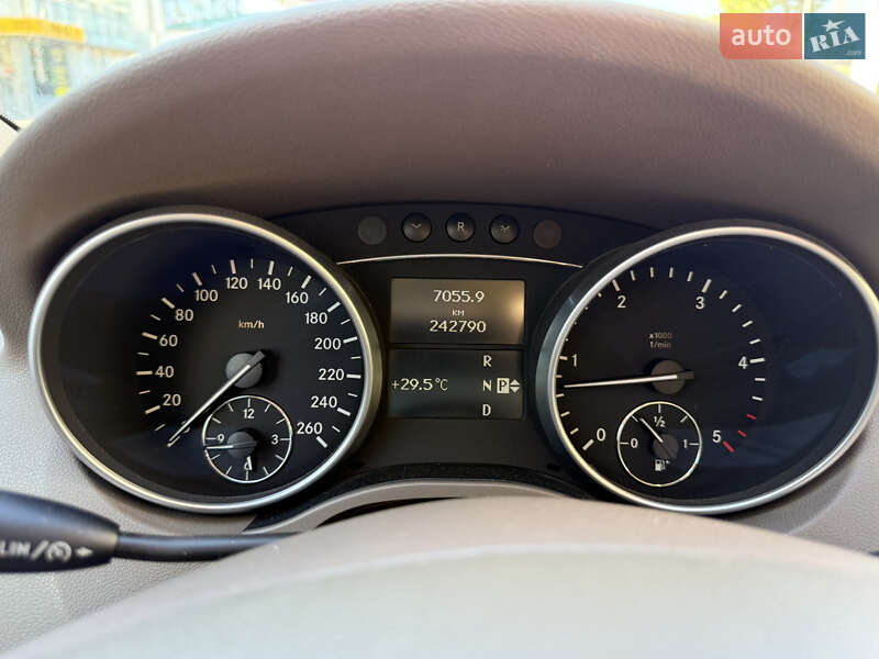 Внедорожник / Кроссовер Mercedes-Benz M-Class 2008 в Черновцах