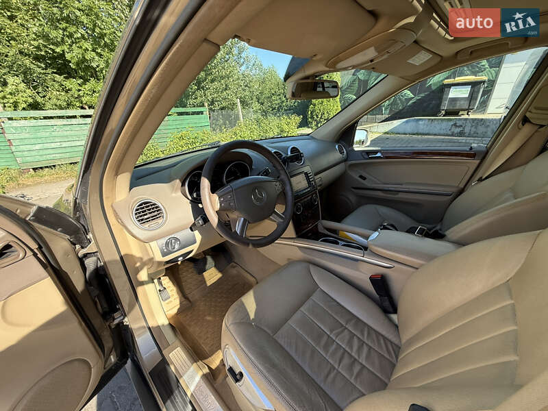 Внедорожник / Кроссовер Mercedes-Benz M-Class 2008 в Черновцах