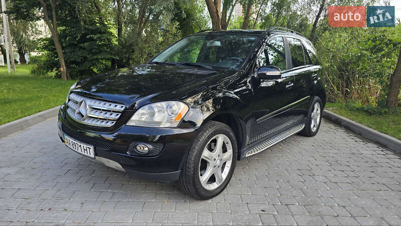 Mercedes-Benz M-Class 2008
