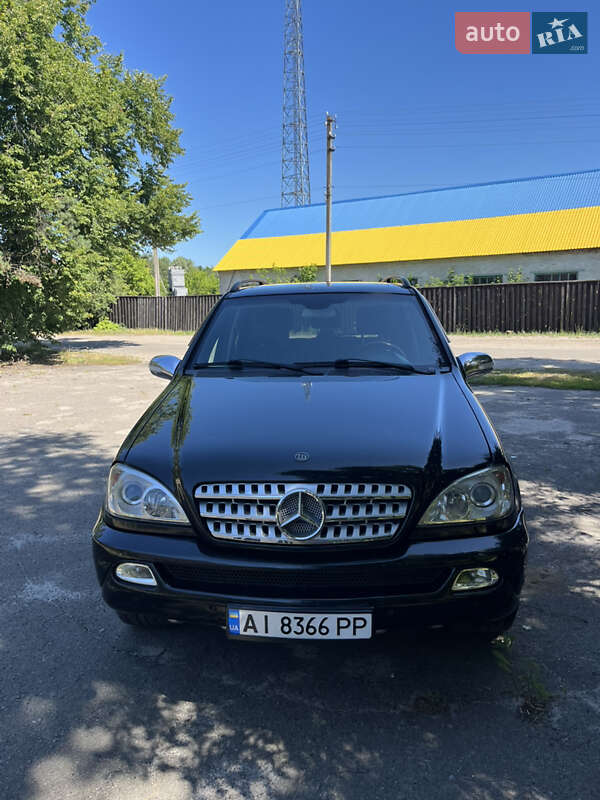 Внедорожник / Кроссовер Mercedes-Benz M-Class 2004 в Макарове