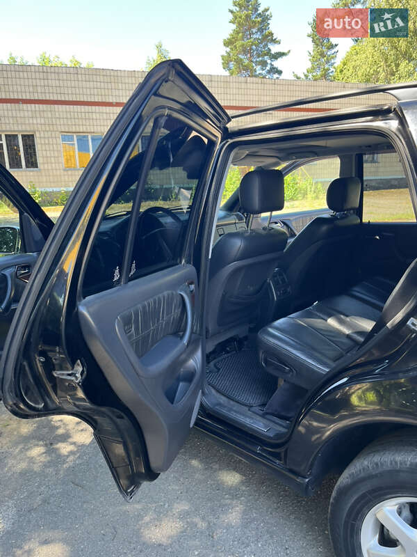 Внедорожник / Кроссовер Mercedes-Benz M-Class 2004 в Макарове