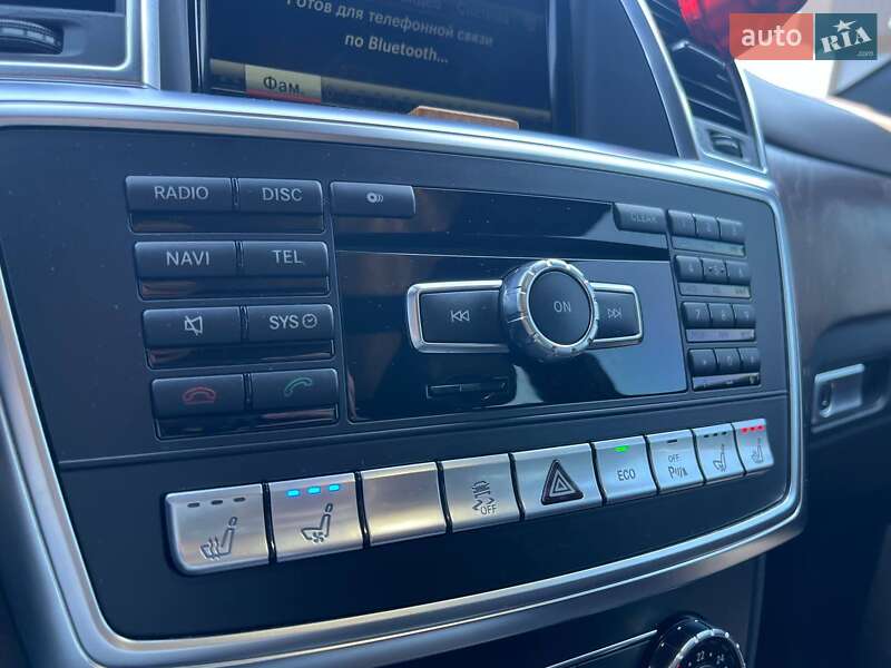 Позашляховик / Кросовер Mercedes-Benz M-Class 2014 в Києві