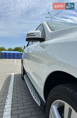 Внедорожник / Кроссовер Mercedes-Benz M-Class 2013 в 