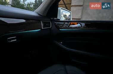 Внедорожник / Кроссовер Mercedes-Benz M-Class 2013 в 