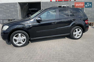 Позашляховик / Кросовер Mercedes-Benz M-Class 2010 в Кам'янець-Подільському
