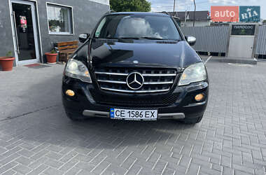 Внедорожник / Кроссовер Mercedes-Benz M-Class 2010 в 