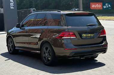 Внедорожник / Кроссовер Mercedes-Benz M-Class 2012 в 