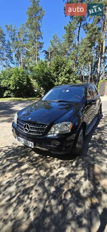 Mercedes-Benz M-Class 2008