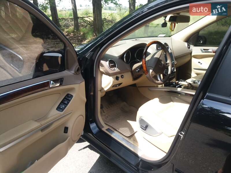 Позашляховик / Кросовер Mercedes-Benz M-Class 2006 в Хмельницькому