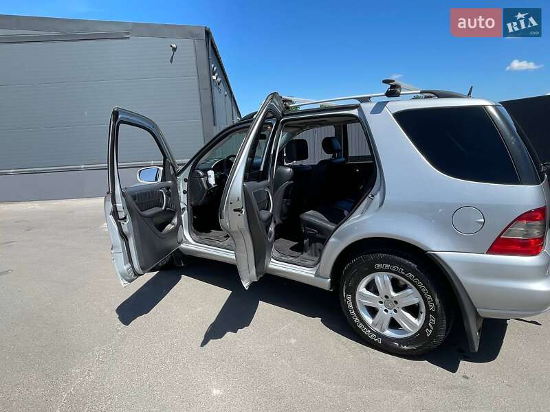 Внедорожник / Кроссовер Mercedes-Benz M-Class 2005 в Киеве