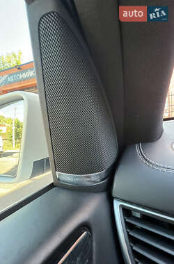 Внедорожник / Кроссовер Mercedes-Benz M-Class 2012 в 