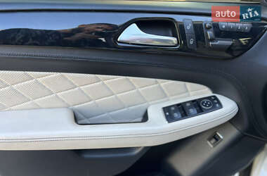 Внедорожник / Кроссовер Mercedes-Benz M-Class 2012 в 