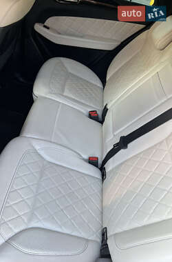 Внедорожник / Кроссовер Mercedes-Benz M-Class 2012 в 