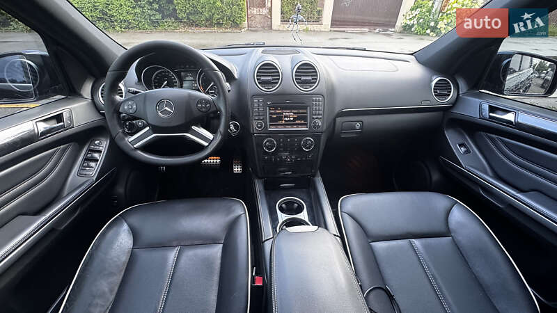 Позашляховик / Кросовер Mercedes-Benz M-Class 2011 в Києві