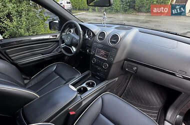 Внедорожник / Кроссовер Mercedes-Benz M-Class 2011 в 