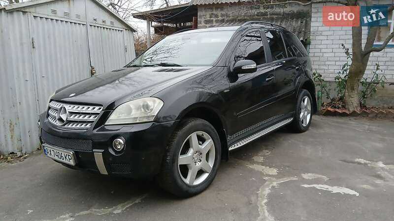 Mercedes-Benz M-Class 2008