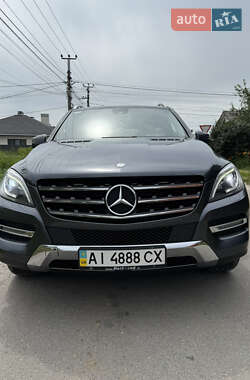 Позашляховик / Кросовер Mercedes-Benz M-Class 2012 в 