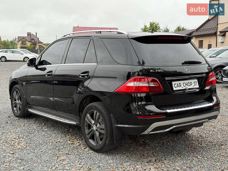 Позашляховик / Кросовер Mercedes-Benz M-Class 2012 в Стрию