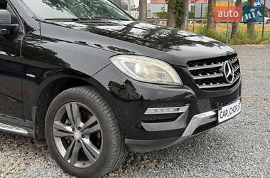 Внедорожник / Кроссовер Mercedes-Benz M-Class 2012 в 