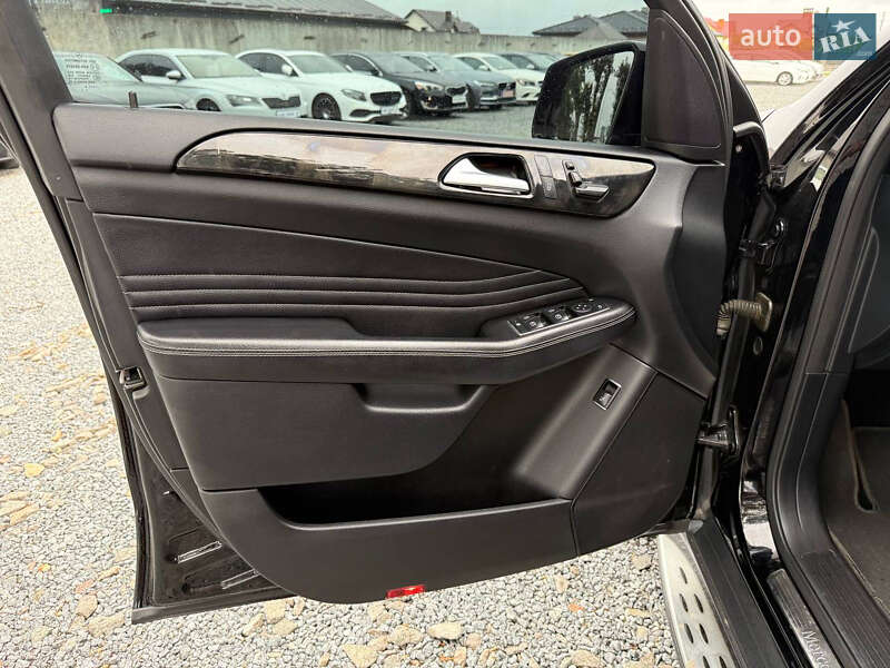 Позашляховик / Кросовер Mercedes-Benz M-Class 2012 в Стрию