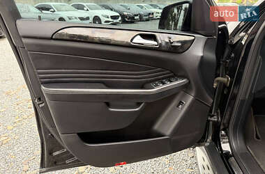 Внедорожник / Кроссовер Mercedes-Benz M-Class 2012 в 