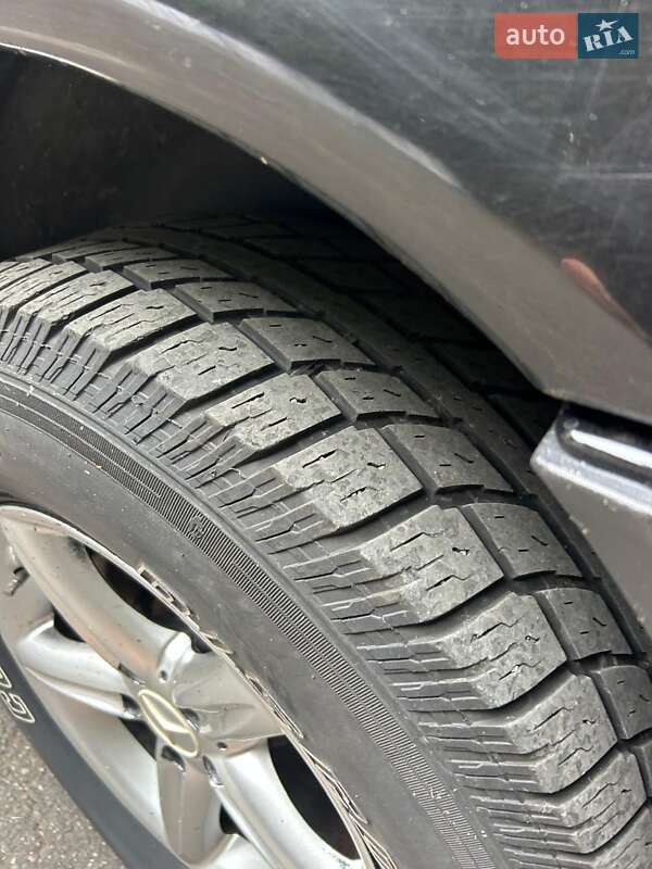 Позашляховик / Кросовер Mercedes-Benz M-Class 2004 в Сумах