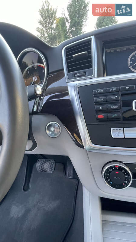 Позашляховик / Кросовер Mercedes-Benz M-Class 2013 в Підволочиську