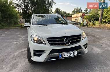Внедорожник / Кроссовер Mercedes-Benz M-Class 2013 в 