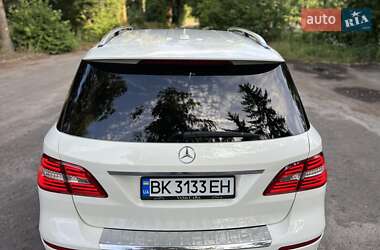 Внедорожник / Кроссовер Mercedes-Benz M-Class 2013 в 