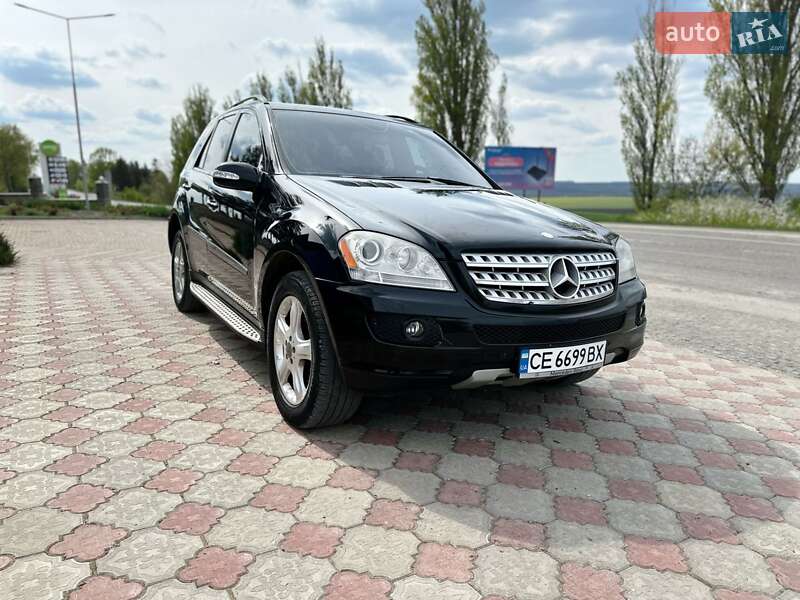 Позашляховик / Кросовер Mercedes-Benz M-Class 2007 в 