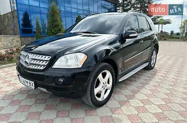 Позашляховик / Кросовер Mercedes-Benz M-Class 2007 в 