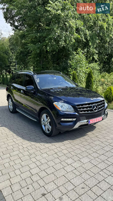 Внедорожник / Кроссовер Mercedes-Benz M-Class 2014 в Львове