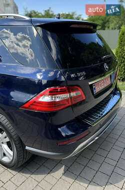 Внедорожник / Кроссовер Mercedes-Benz M-Class 2014 в 