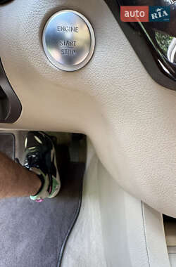 Внедорожник / Кроссовер Mercedes-Benz M-Class 2014 в 