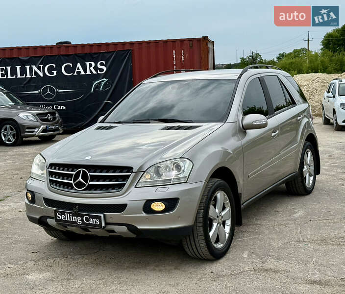 Внедорожник / Кроссовер Mercedes-Benz M-Class 2005 в Ровно