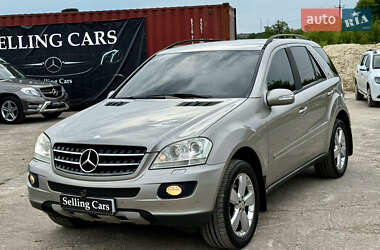 Внедорожник / Кроссовер Mercedes-Benz M-Class 2005 в 