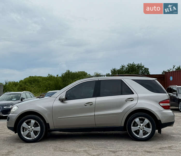 Внедорожник / Кроссовер Mercedes-Benz M-Class 2005 в Ровно
