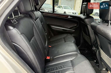 Внедорожник / Кроссовер Mercedes-Benz M-Class 2005 в 