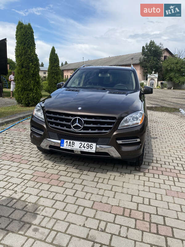 Позашляховик / Кросовер Mercedes-Benz M-Class 2013 в Косові
