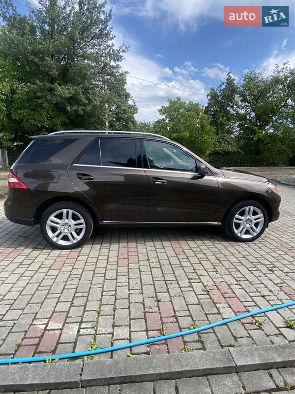 Позашляховик / Кросовер Mercedes-Benz M-Class 2013 в Косові