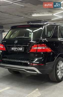 Позашляховик / Кросовер Mercedes-Benz M-Class 2015 в 