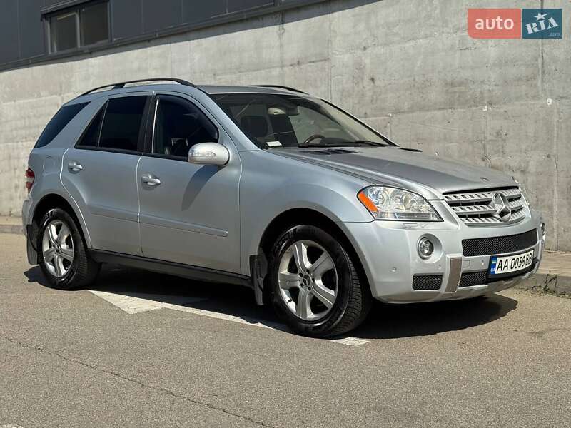Позашляховик / Кросовер Mercedes-Benz M-Class 2006 в Києві