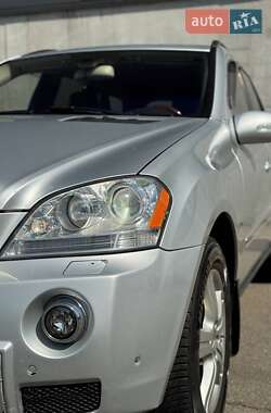 Внедорожник / Кроссовер Mercedes-Benz M-Class 2006 в 