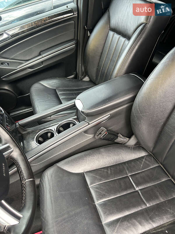 Позашляховик / Кросовер Mercedes-Benz M-Class 2008 в Стрию
