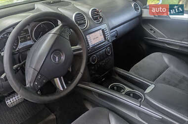 Внедорожник / Кроссовер Mercedes-Benz M-Class 2007 в 