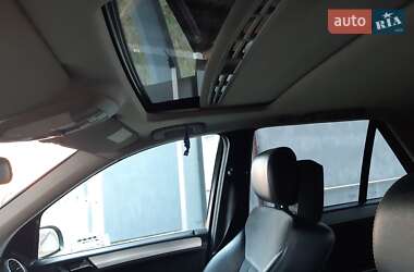 Позашляховик / Кросовер Mercedes-Benz M-Class 2008 в 