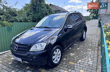 Внедорожник / Кроссовер Mercedes-Benz M-Class 2006 в Тростянце