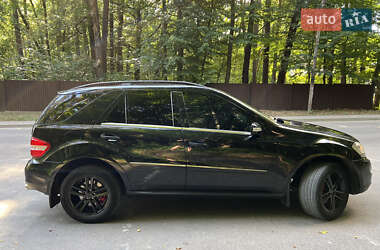Внедорожник / Кроссовер Mercedes-Benz M-Class 2007 в 